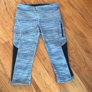 Lululemon crop running pants 17”